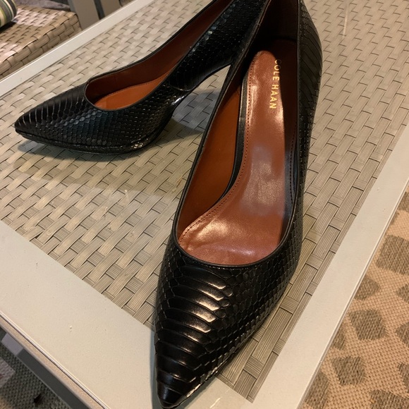 Heels - Picture 5 of 6